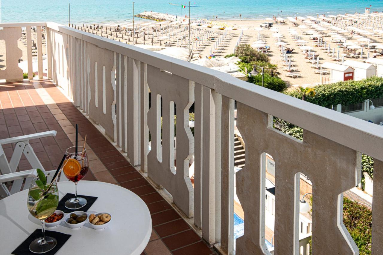 Hotel Savoy Caorle Zewnętrze zdjęcie