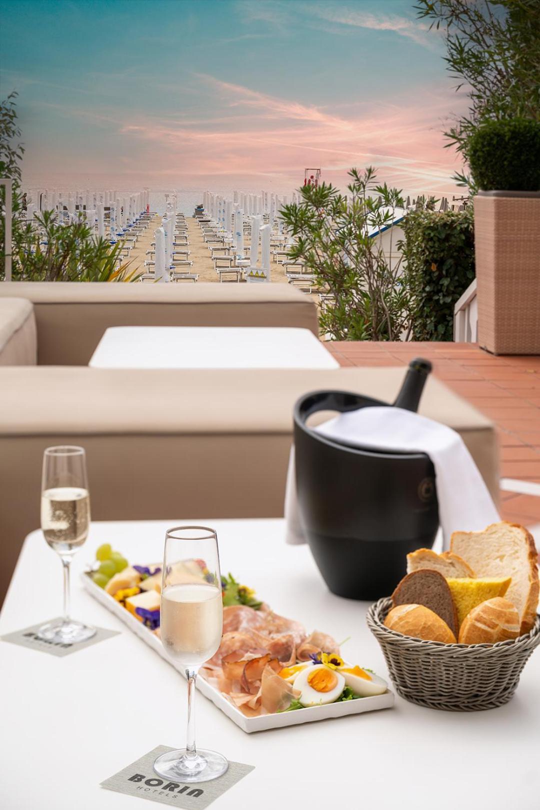 Hotel Savoy Caorle Zewnętrze zdjęcie